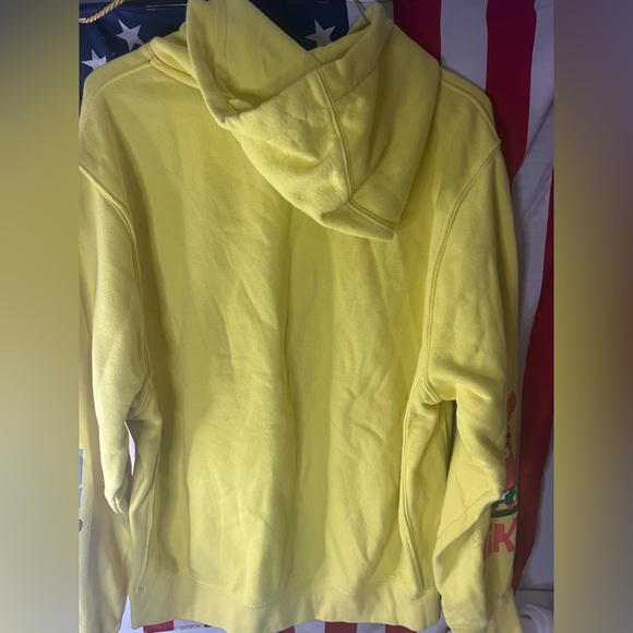 Nike Kyrie Spongebob Hoodie - Picture 6 of 7